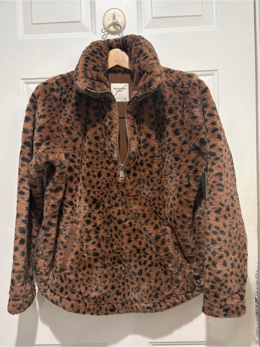 Abercrombie & Fitch Leopard Print Faux-Fur Quarter-Zip Jacket, oversized XS